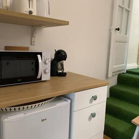 Gite La Petite Maison Guîtres Eksteriør billede