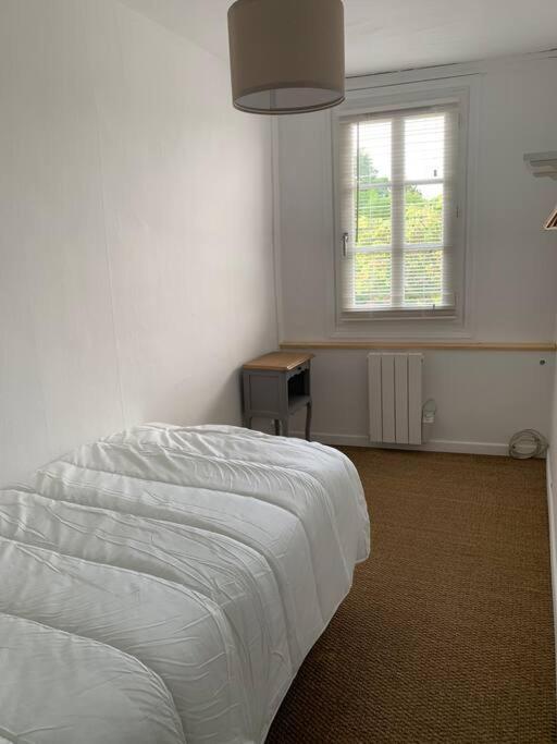 Gite La Petite Maison Guîtres Eksteriør billede